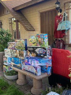 SATURDAY. 11/9 YARD. SALE