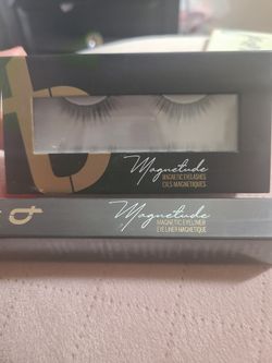 Tori Belle Cosmetics Magnetude Magnetic Eyelashes