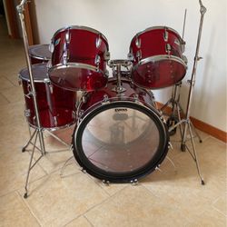 Ludwig Red clear Drum Set