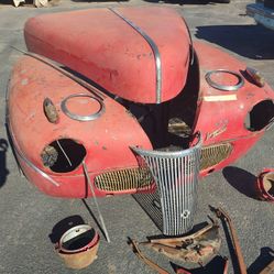 1941 Ford Super Deluxe Front End