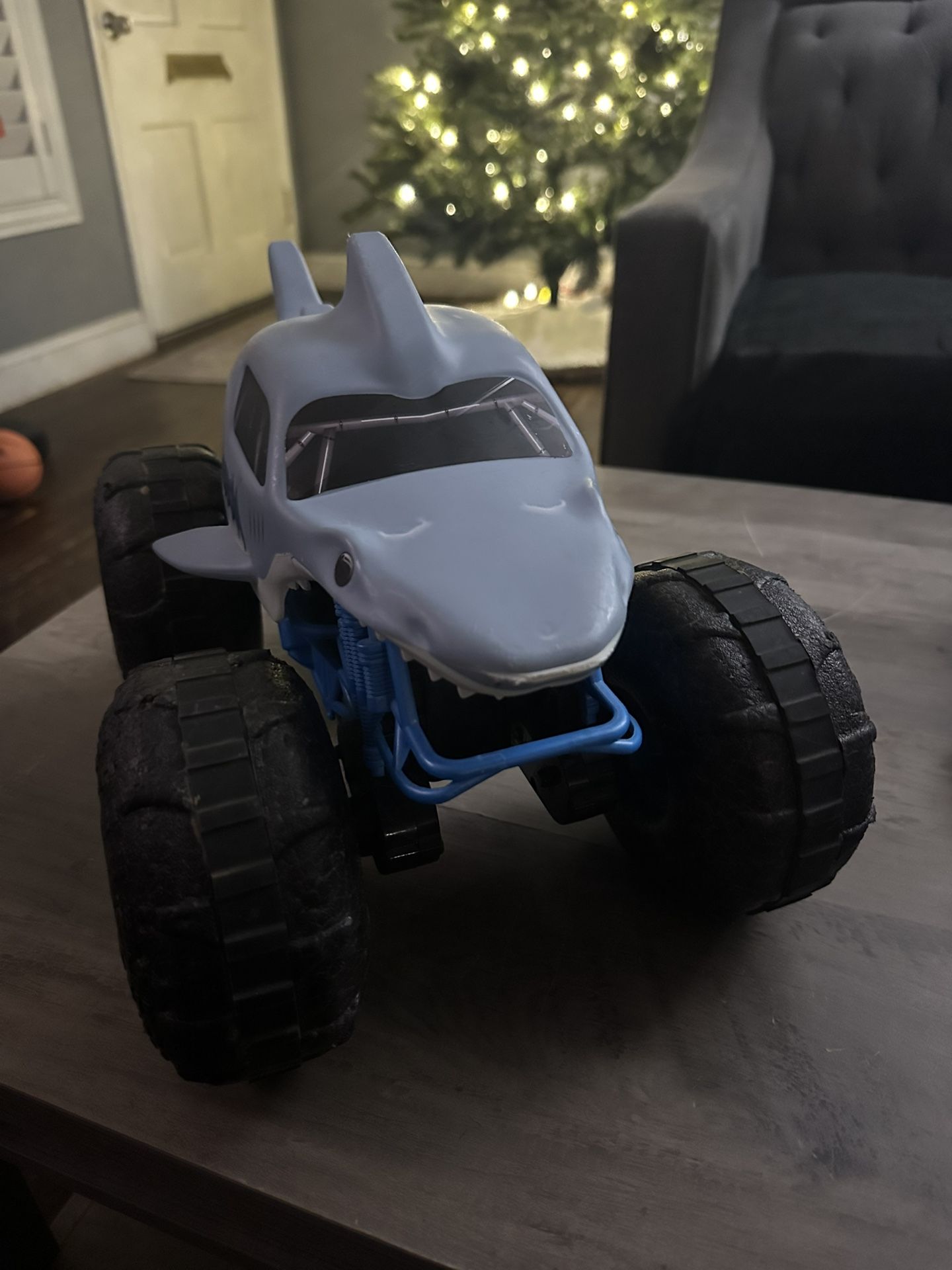 Monster Jam Shark Truck