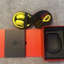 Beats Mixr Headphones
