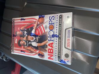 2025-26 Topps Hoops Basketball Hobby Box