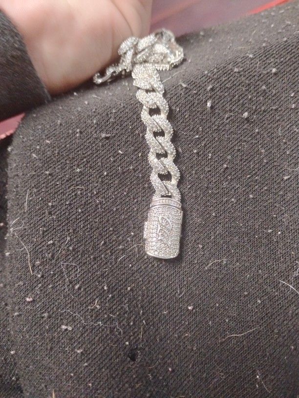 Premium Bracelet Diamonds,Silver On Back