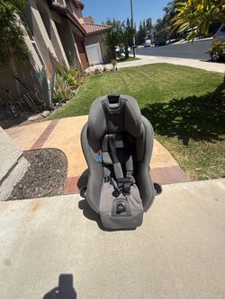 Nuna Convertible Car Seats - 3 available