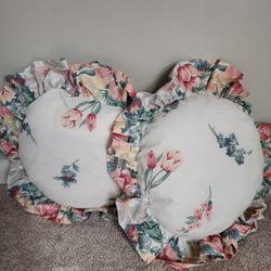 Set Of 2 Pillows