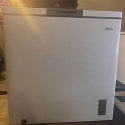 Fridge and Freezer