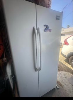 Refrigerator 2 door PICK UP NOW