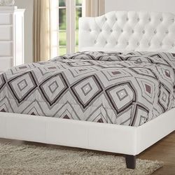 New White Queen Bed 