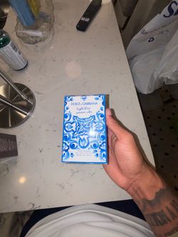 Dolce and Gabana Light blue summer vibes 125ml bottle