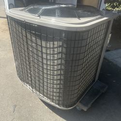 5.0 Ton Condenser 410a $ 400.00