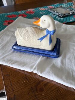Ceramic Goose Butter Dish with Lid