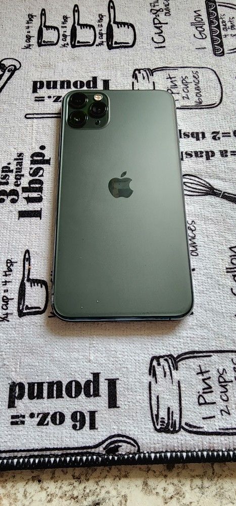iPhone 11 Pro Max 512 Gigs 