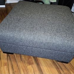 Room & Board Metro Square Ottoman 36x36