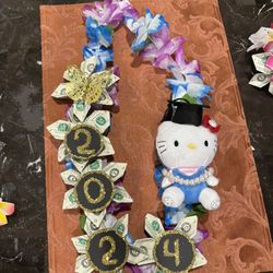 Hello Kitty Lei