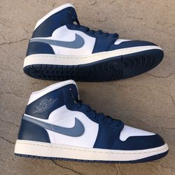 New Nike Air Jordan 1 Mid Sky J French Blue Women’s 12, Men’s 10.5