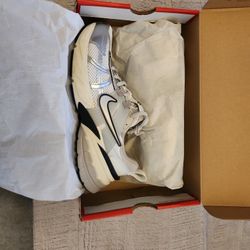 V2K Women's Running Shoes