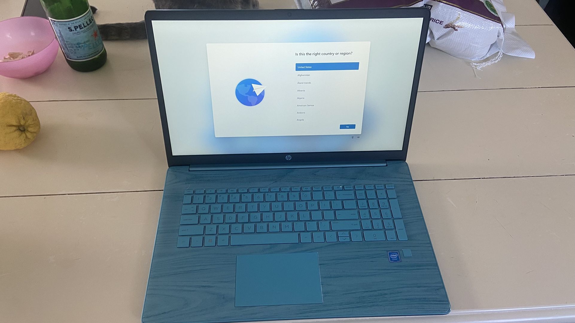 HP 17.3” Laptop – Intel Celeron, 4GB RAM, 128GB SSD – Seafoam Teal