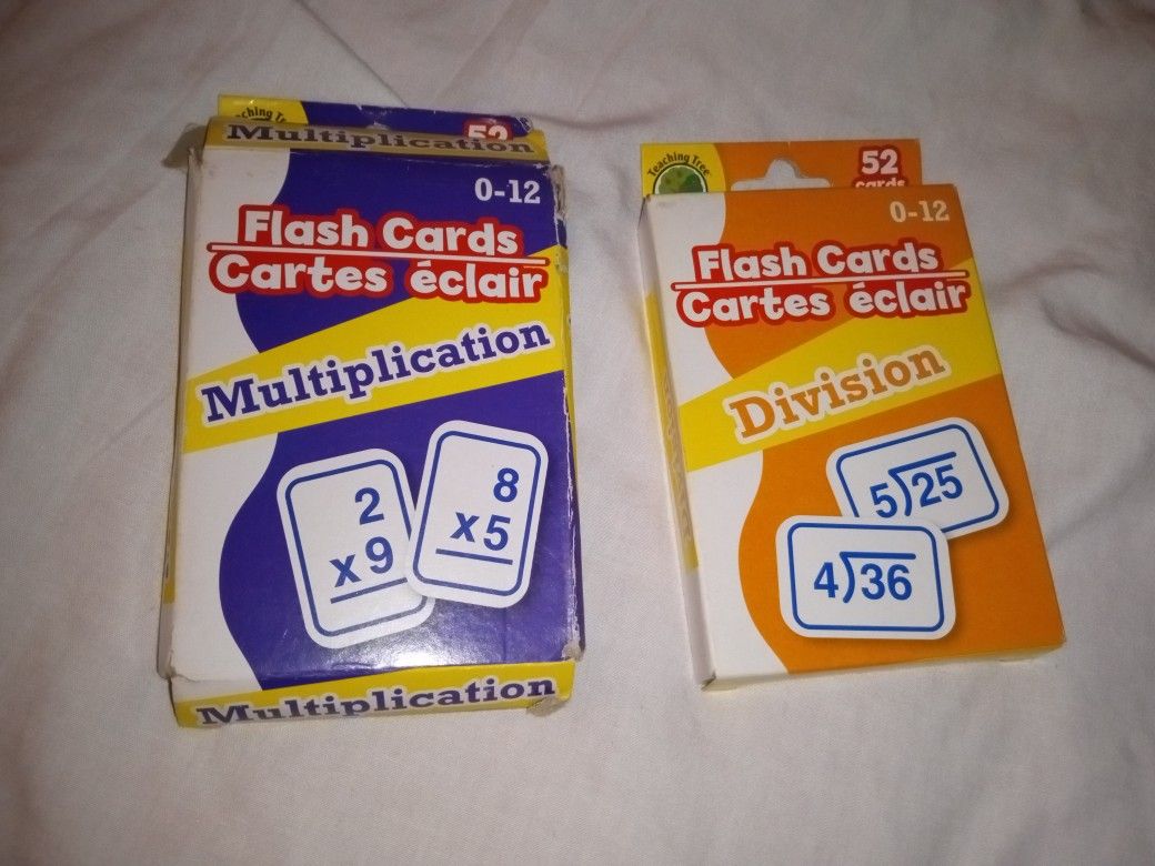 MULTIPLICATION & DIVISION FLASHCARDS
