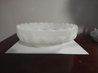 Anchor Hocking Fire King Ware White Milk Glass Pedestal 