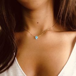 Opal Stone Choker (transparent Color )