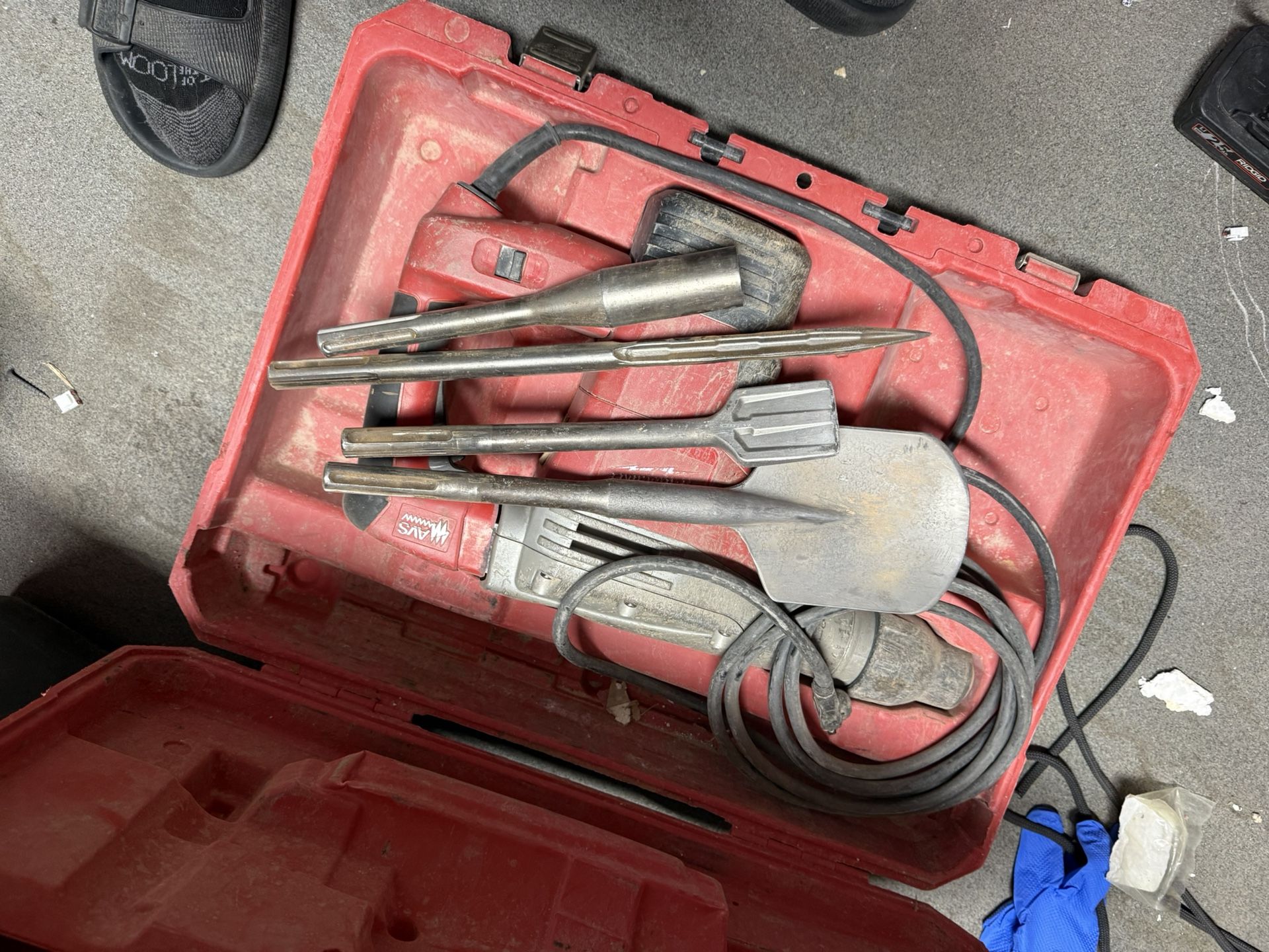 Milwaukee Chipping Hammer New Tips