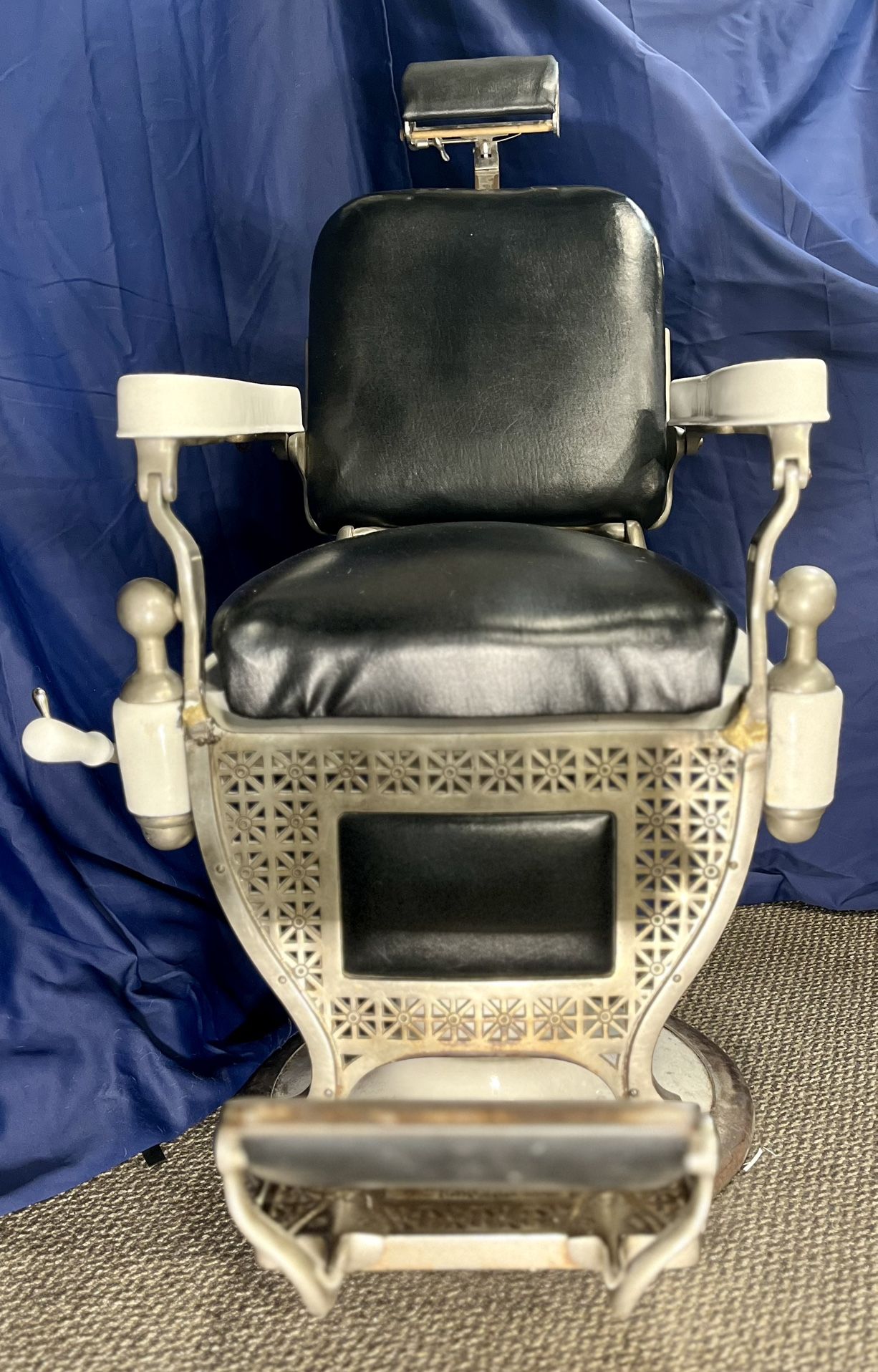 Rare Antique Koch's & Sons Barber Chair (Early 1900s) - Fully Functional