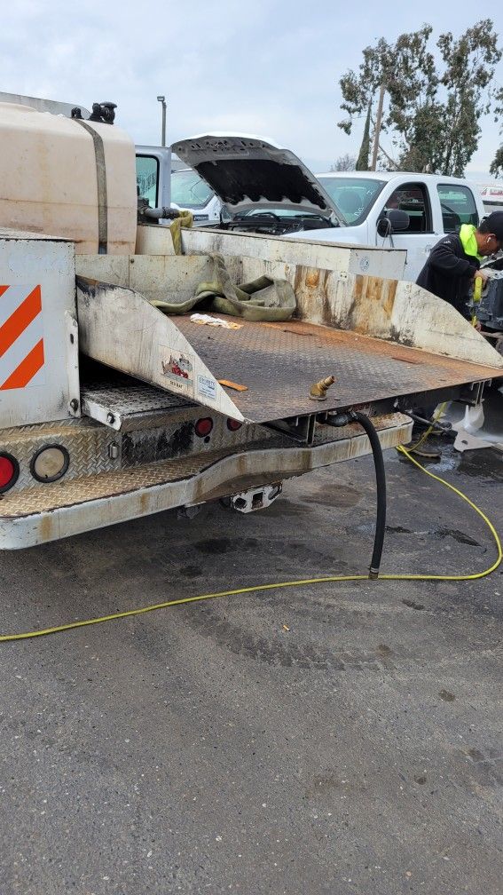 5 Feet Truck Bed Slider 