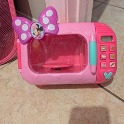 Minnie Mouse Microwave
