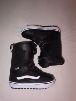 Vans snow boots