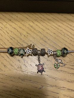 Turtle Pandora style 8 inches bracelet