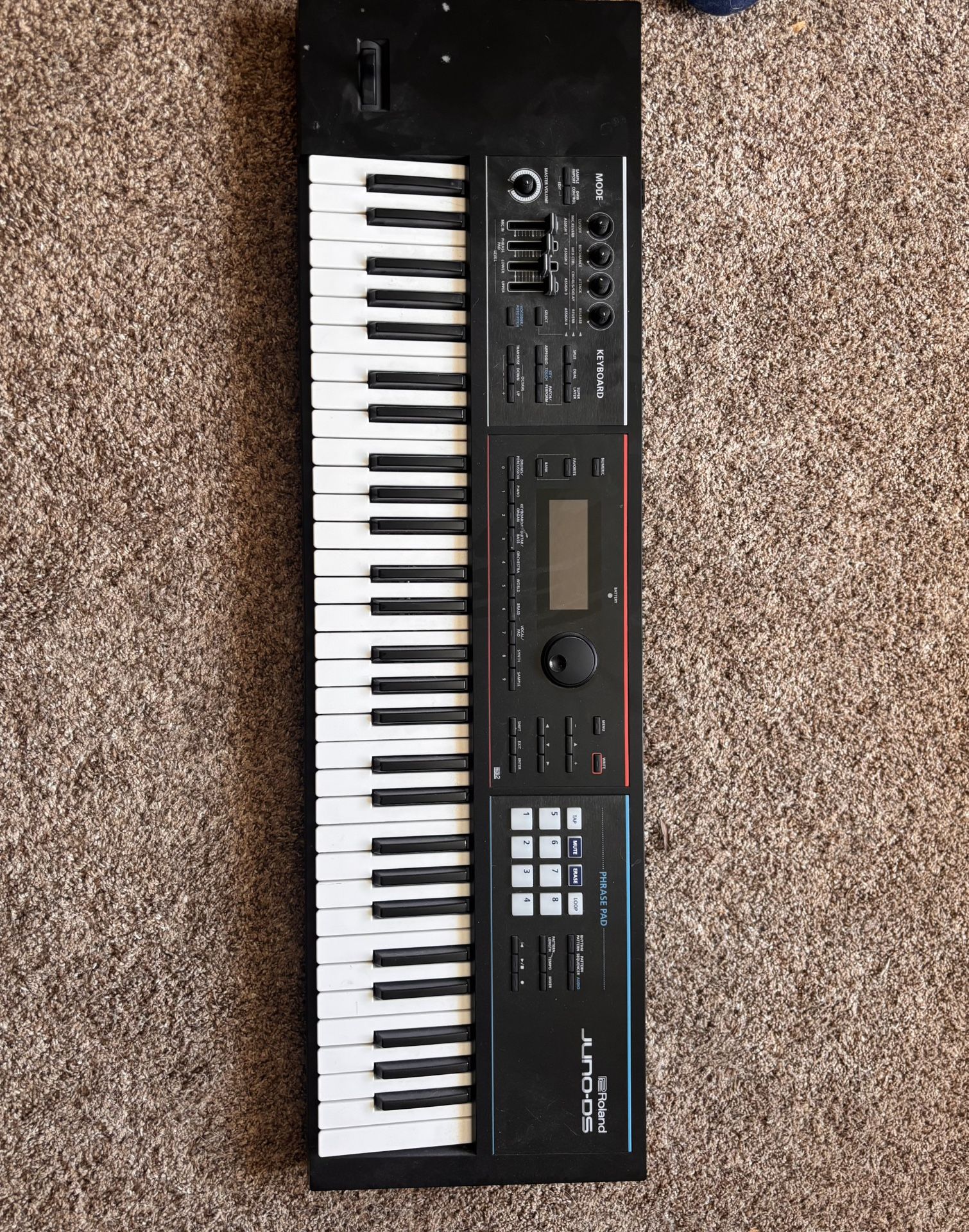 Juno DS synthesizer