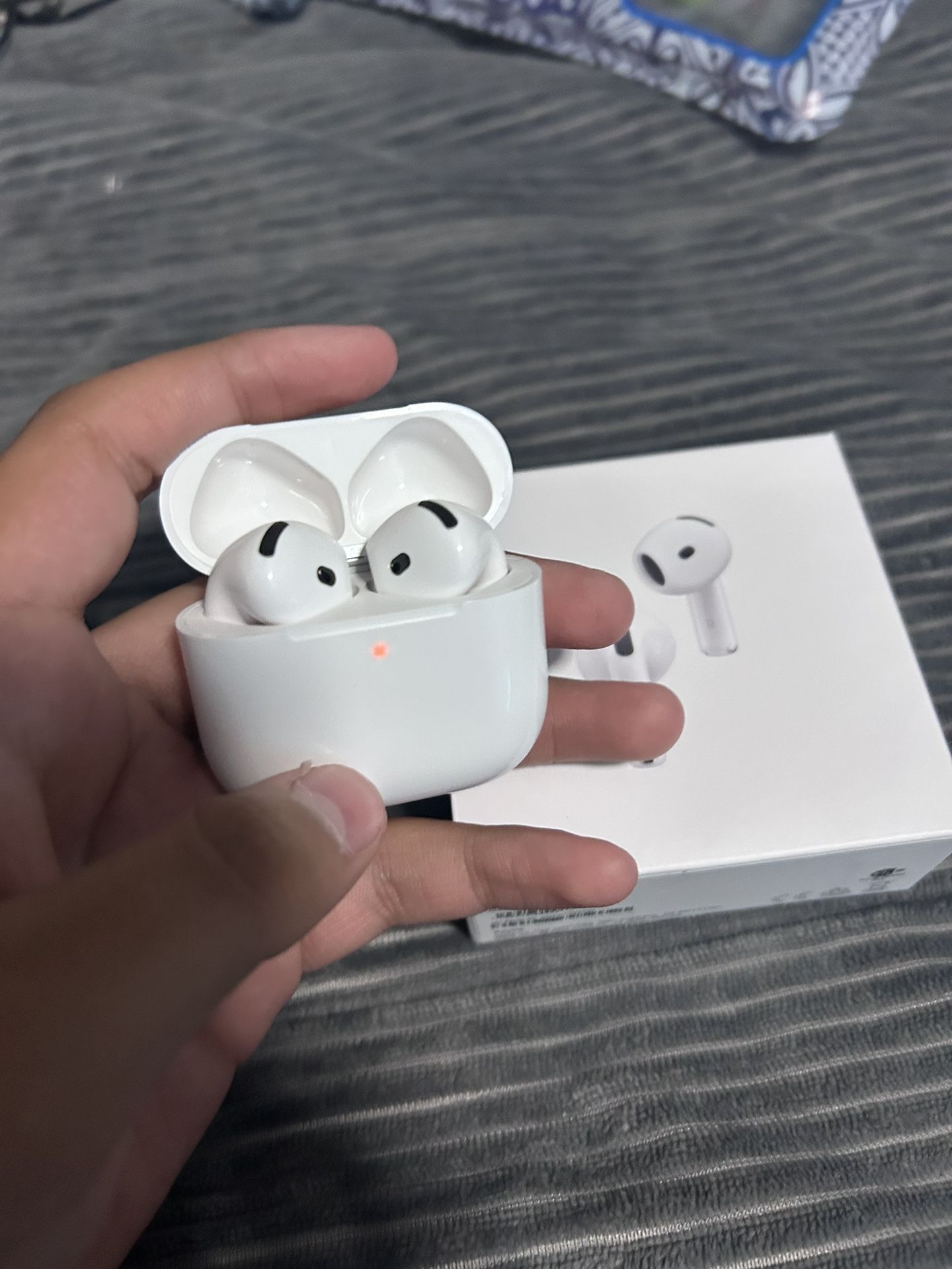 AirPods 4 With anc Like New !