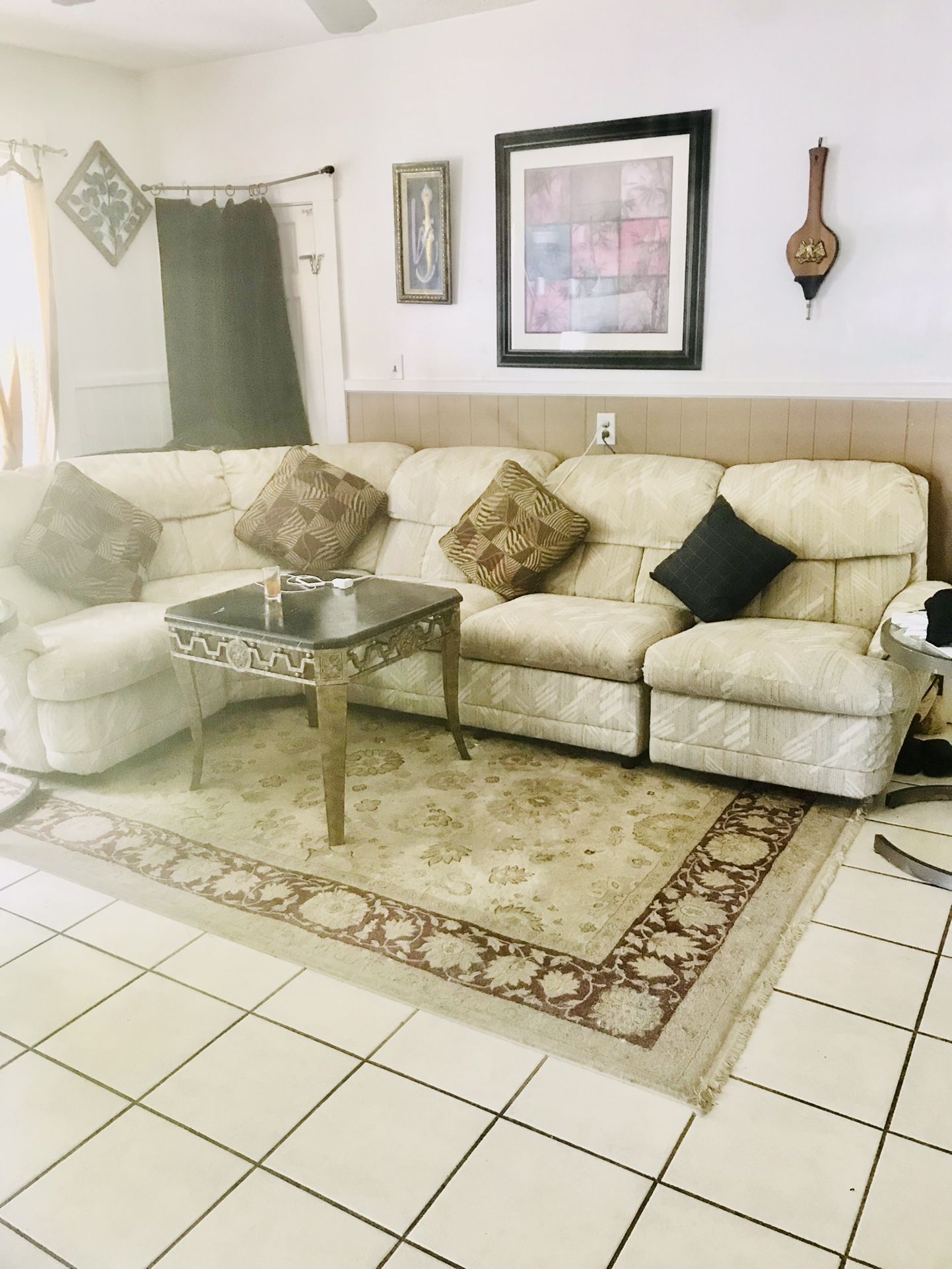 Bedroom set six piece and sofa