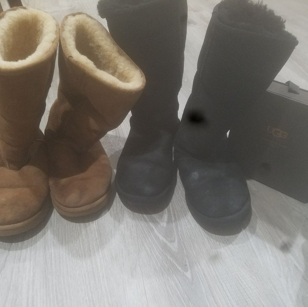 Uggs size 7 2 pairs plus cleaner