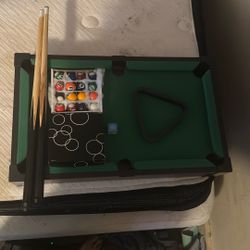 Pool Ball Mini Table 