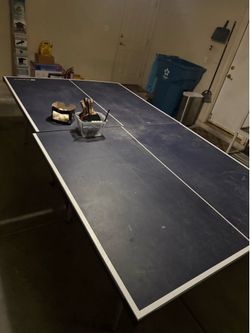 Ping pong table