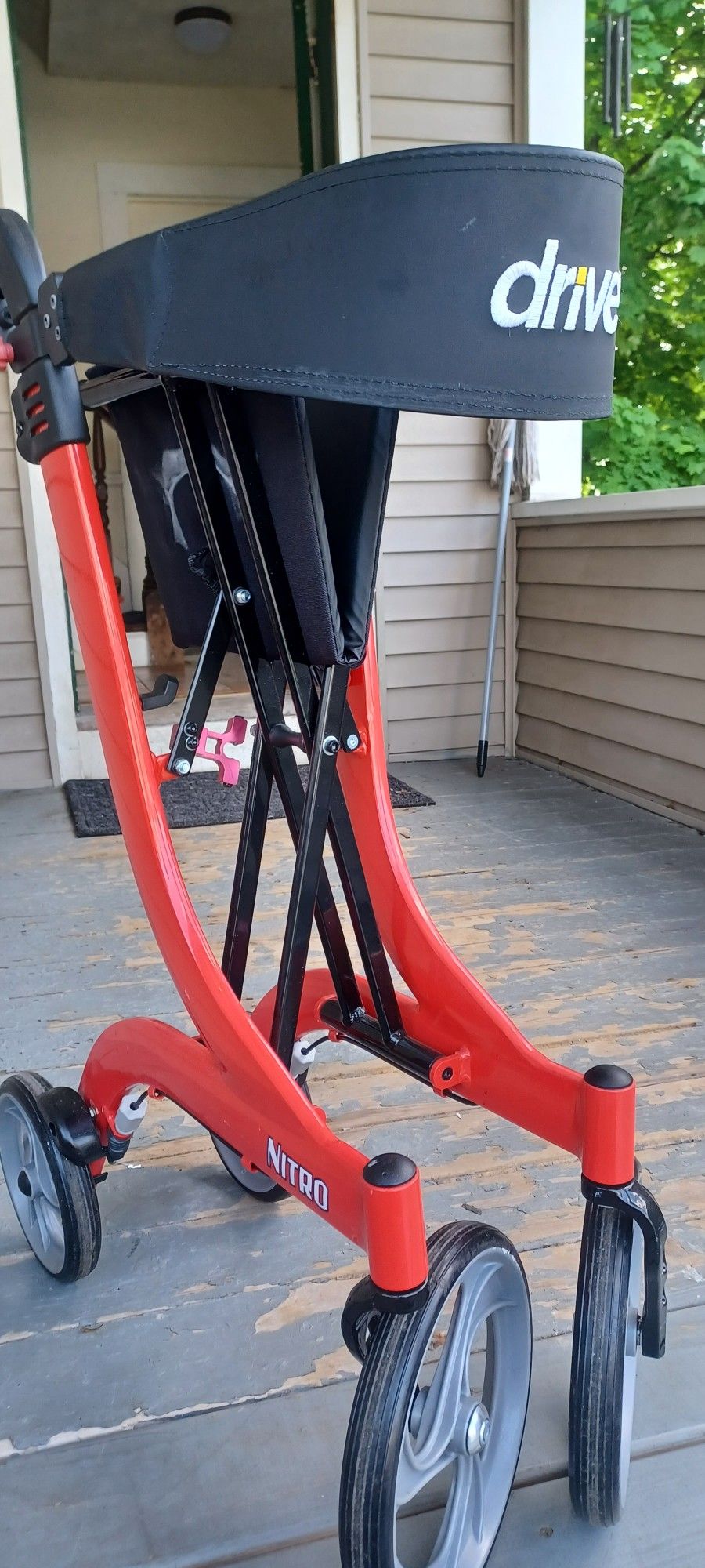 Nitro Drive Walker
