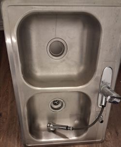 Double Sink