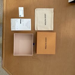 LOUIE VUITTON WALLET BOX WITH DUSTBAG