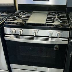 GE Stove