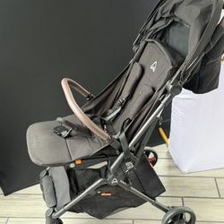 Lightweight Stroller