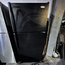 Whirlpool Refrigerator 30"width Black