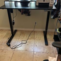 Electronic Standing Desk 
