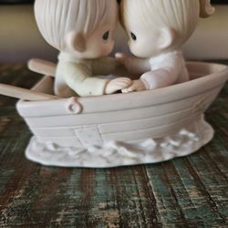 Precious Moments- Friends Never Drift Apart