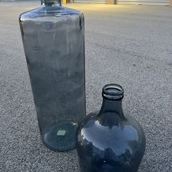 Blue Vases 