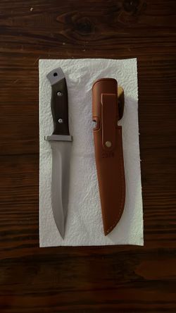 2008 USA Made Fixed Blade Knife W/ Buck Sheathe