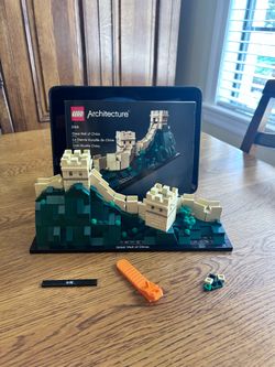 LEGO Architecture: Great Wall of China Set (21041) - 100% Complete