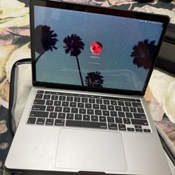 MacBook Pro 13” (M1, 2020)