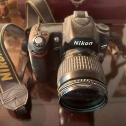 Nikon D80 Digital Camera